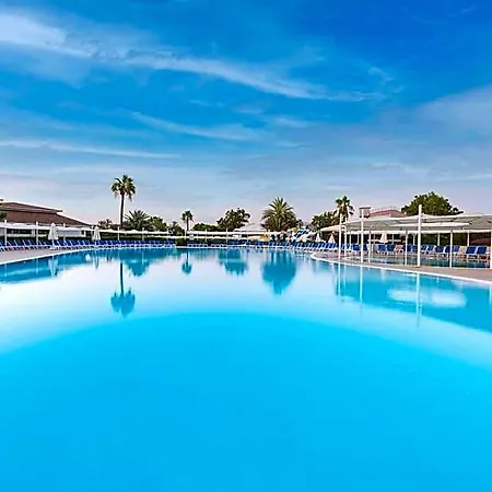 Asteria Family Hotel