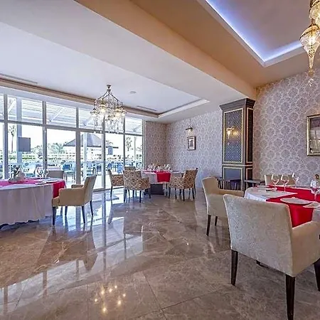 Hotel Asteria Family