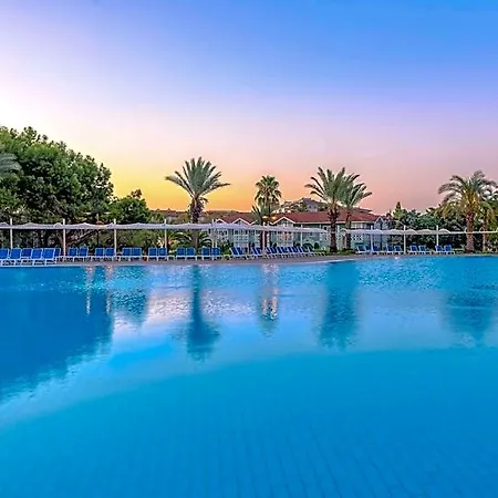 Asteria Family Hotel